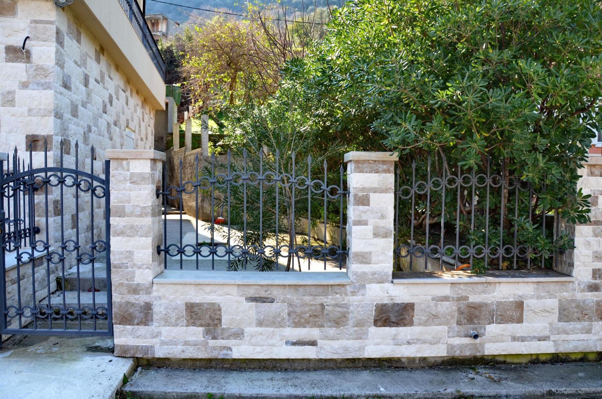 Apartments Cosovic Котор Экстерьер фото